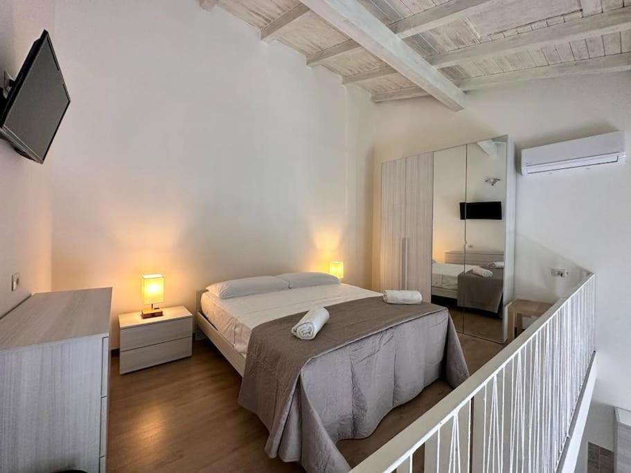 Holiday House Shantu Catânia Exterior foto
